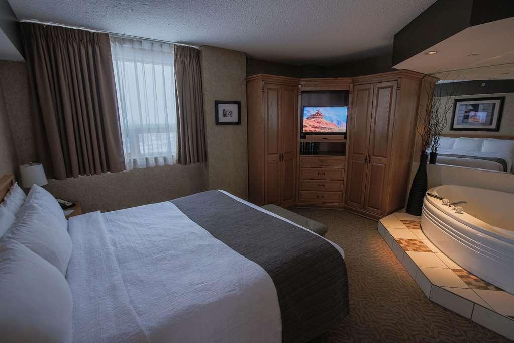 The Glenmore Inn & Convention Centre Calgary Room photo