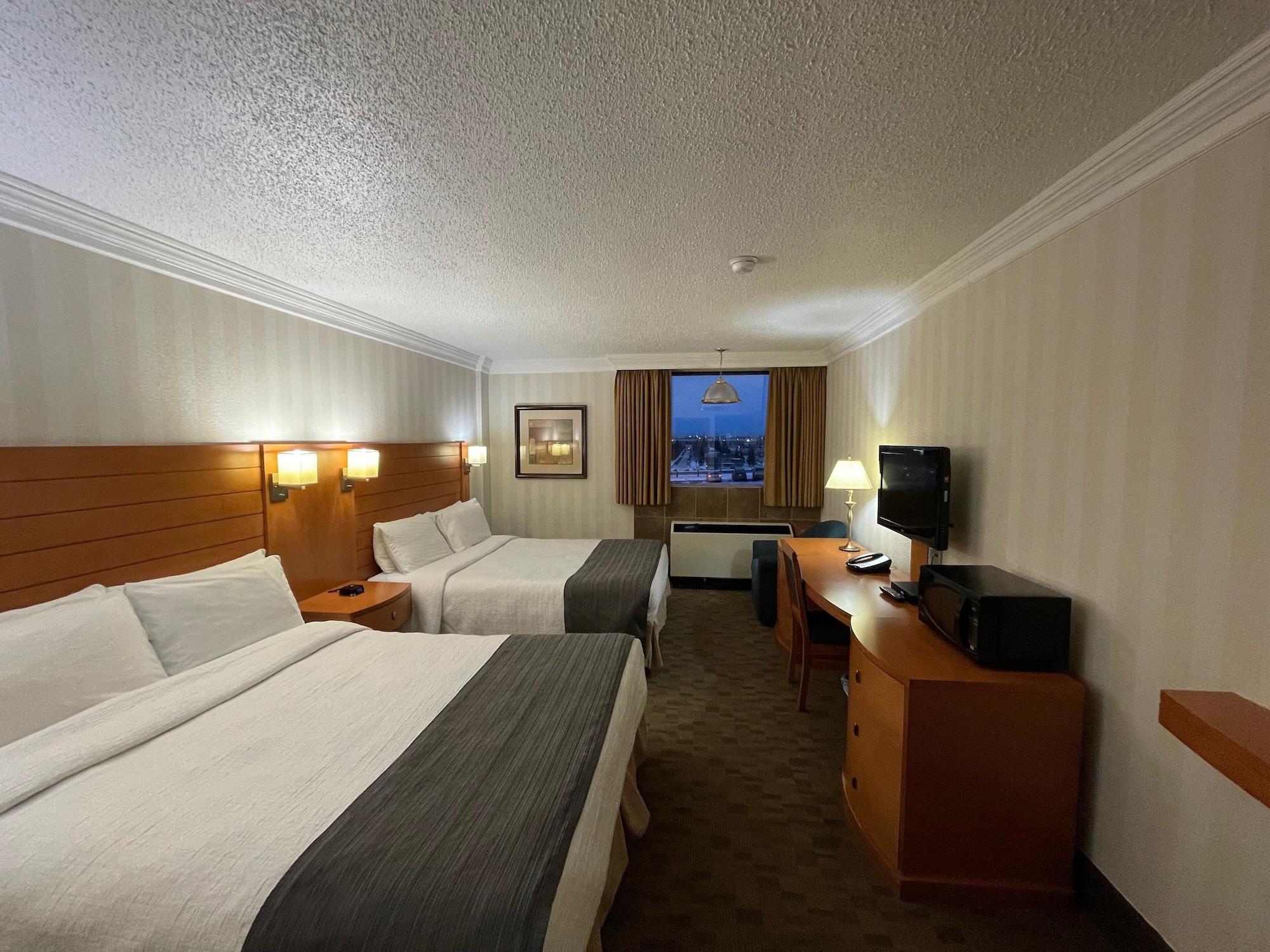 The Glenmore Inn & Convention Centre Calgary Exterior photo