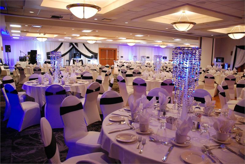 The Glenmore Inn & Convention Centre Calgary Exterior photo
